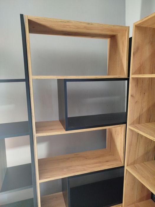Regały biblioteczka wysuwana 3 sztuki