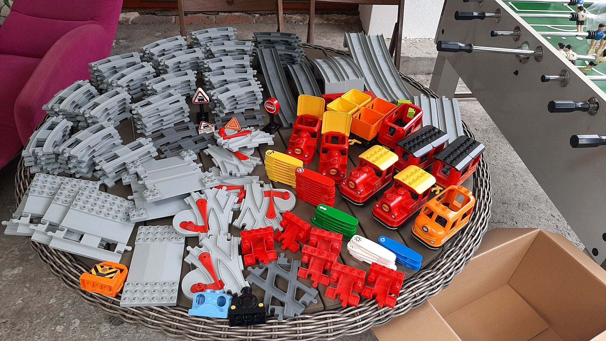 Ponad 80 torow most zwrotnice lego duplo 10875 oraz 10874 i 10872  i 1