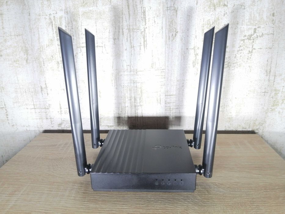 Гігабітний дводіапазонний WI-FI роутер TP-Link Archer A64. Проблемний.