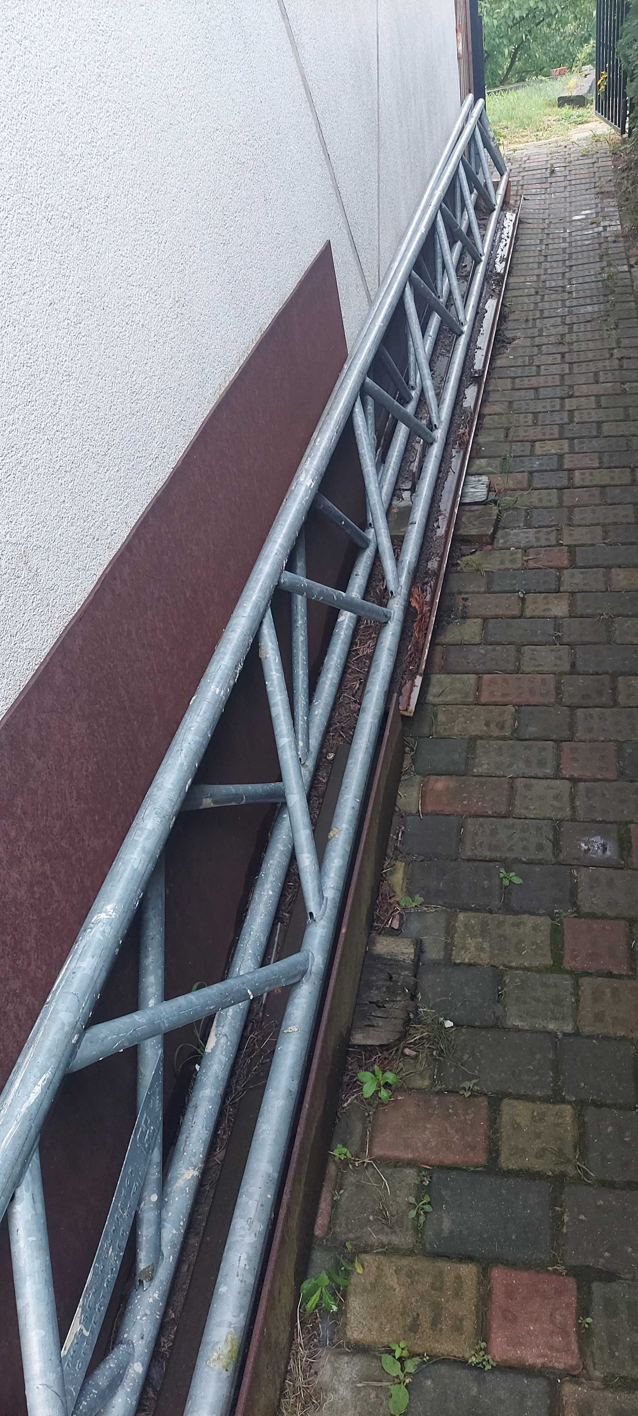 Dźwigary kratowe stalowe ocynkowane długości 7,6m -2 szt