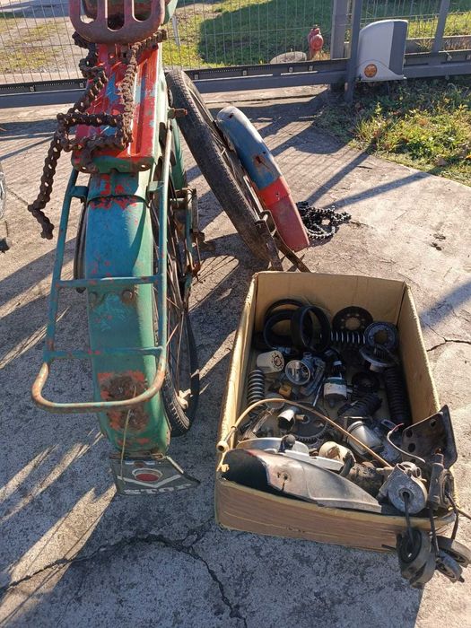 Motorynka Romet Pony + Rama i części Romet tylko Całość nie pojedyńczo