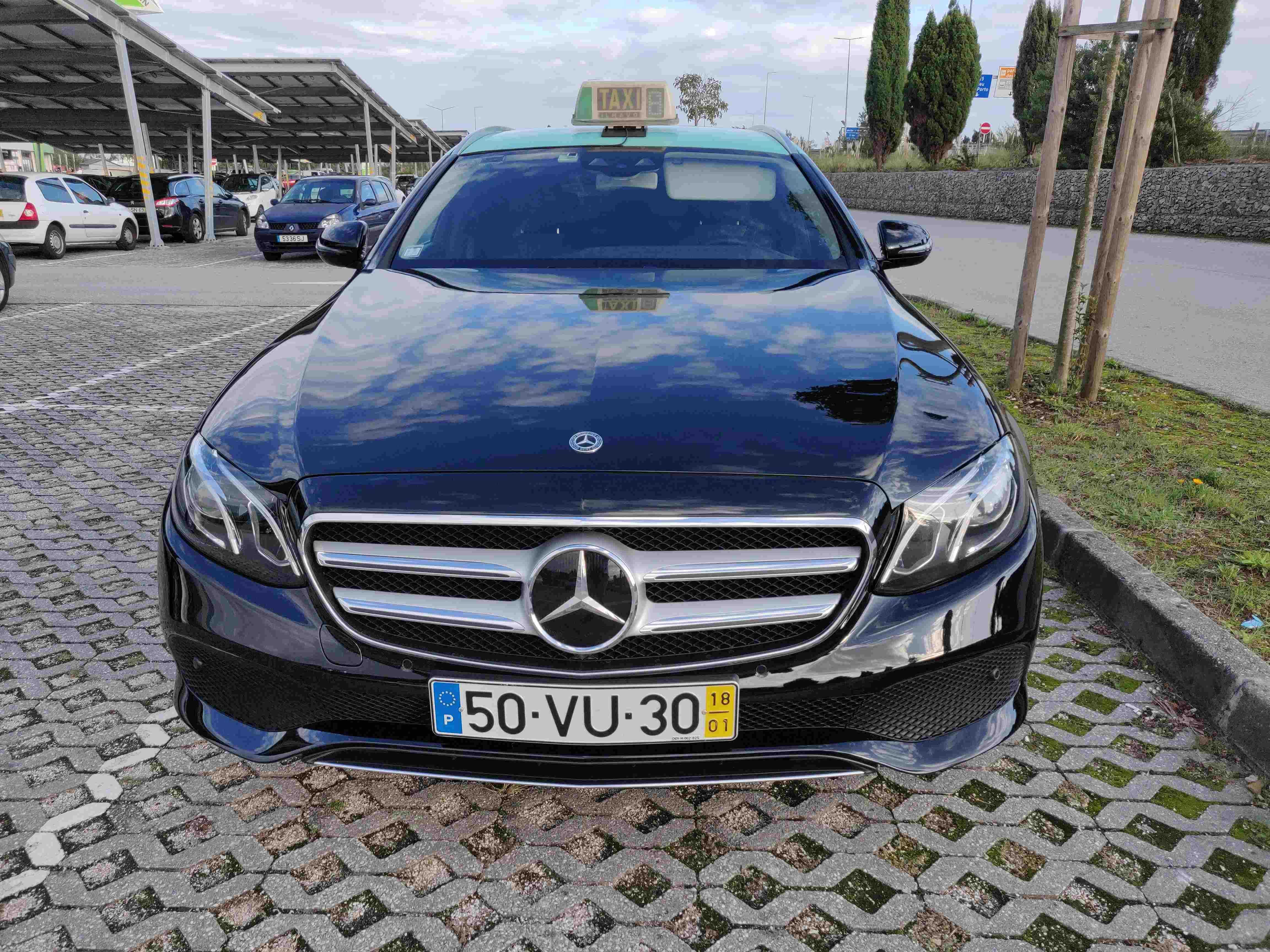 Carrinha Excelente Mercedes E220d