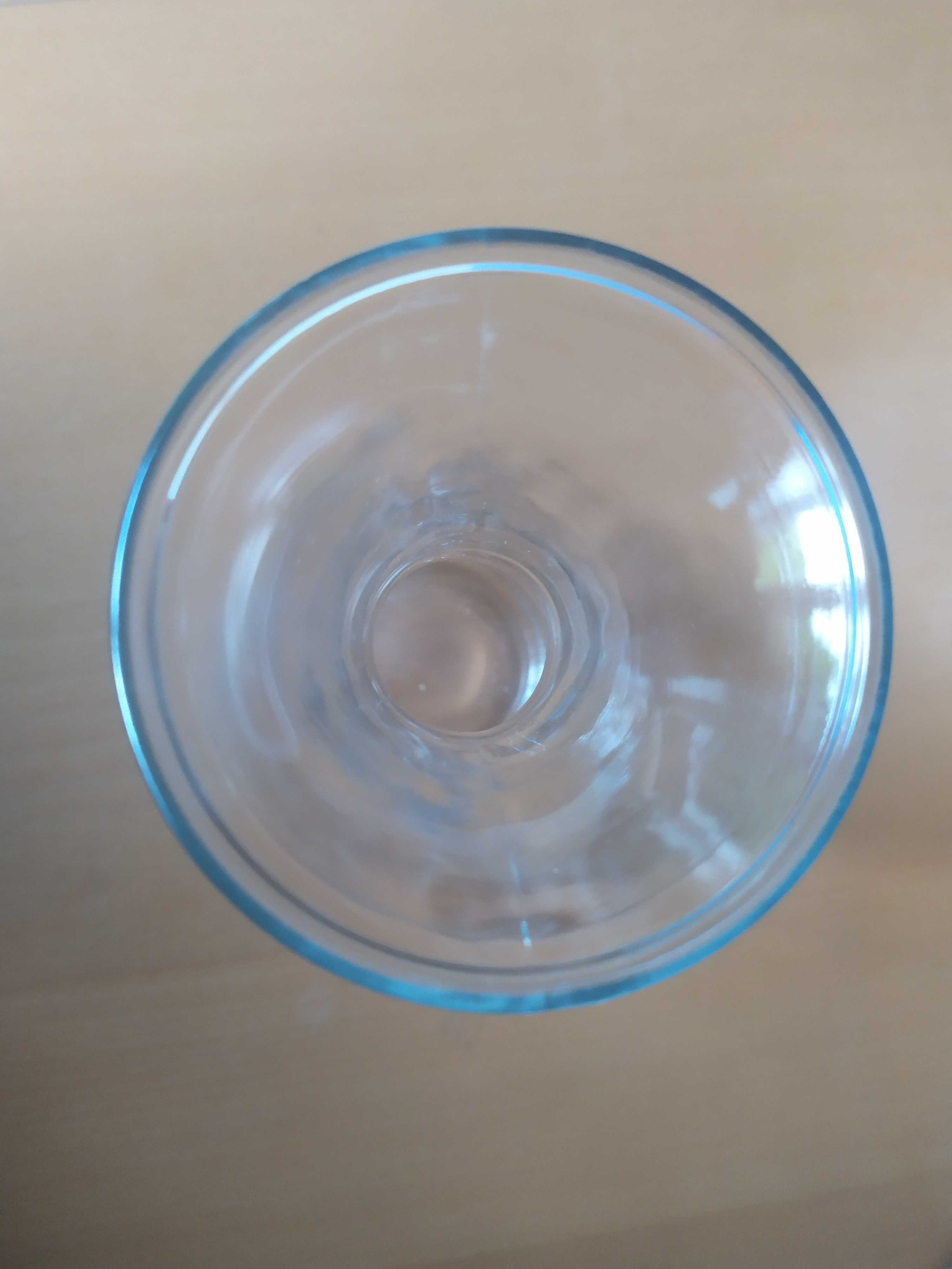 Elegancka Szklana Karafka do Wina – Klasa i Smak na Twoim Stole
