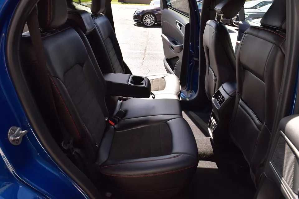 2022 Ford Edge ST-line