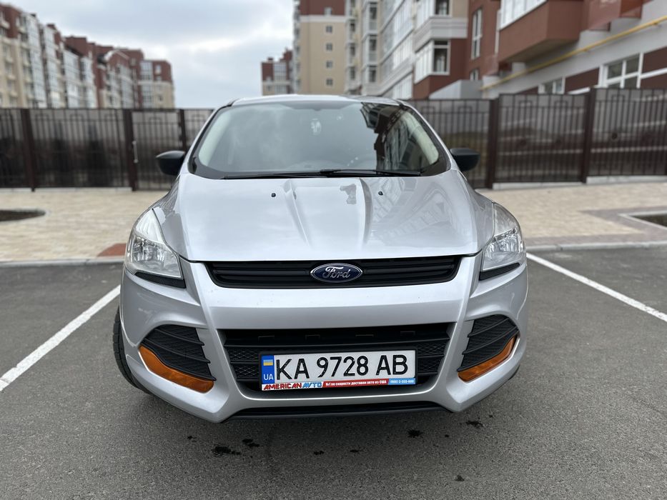 Ford Escape 2,5 газ/бенз Автомат