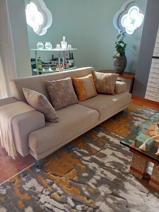 Vendo dois sofás de sala