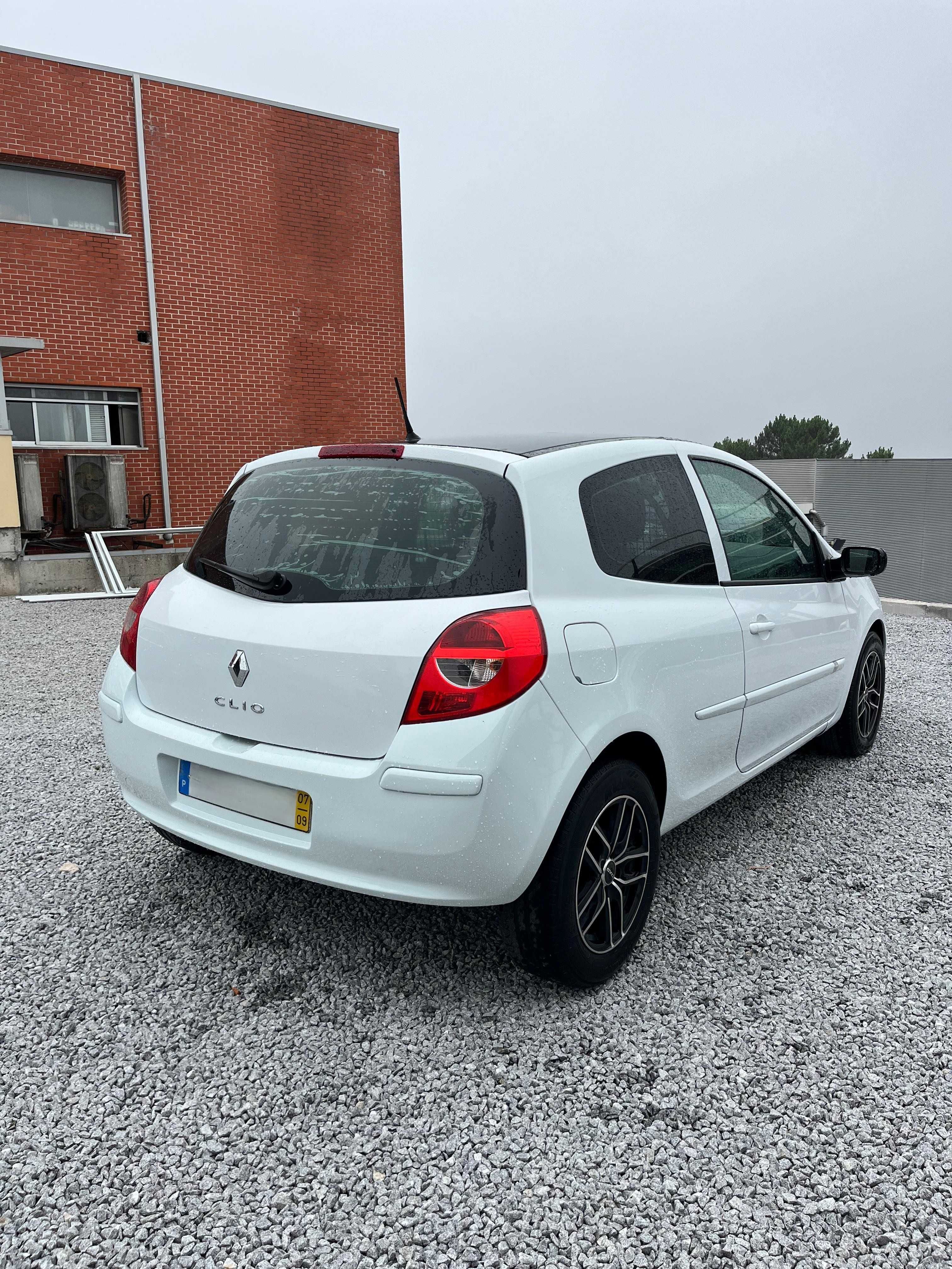 Renault Clio 1.5 dCi | 2 Lugares | Económico | Garantia Incluída