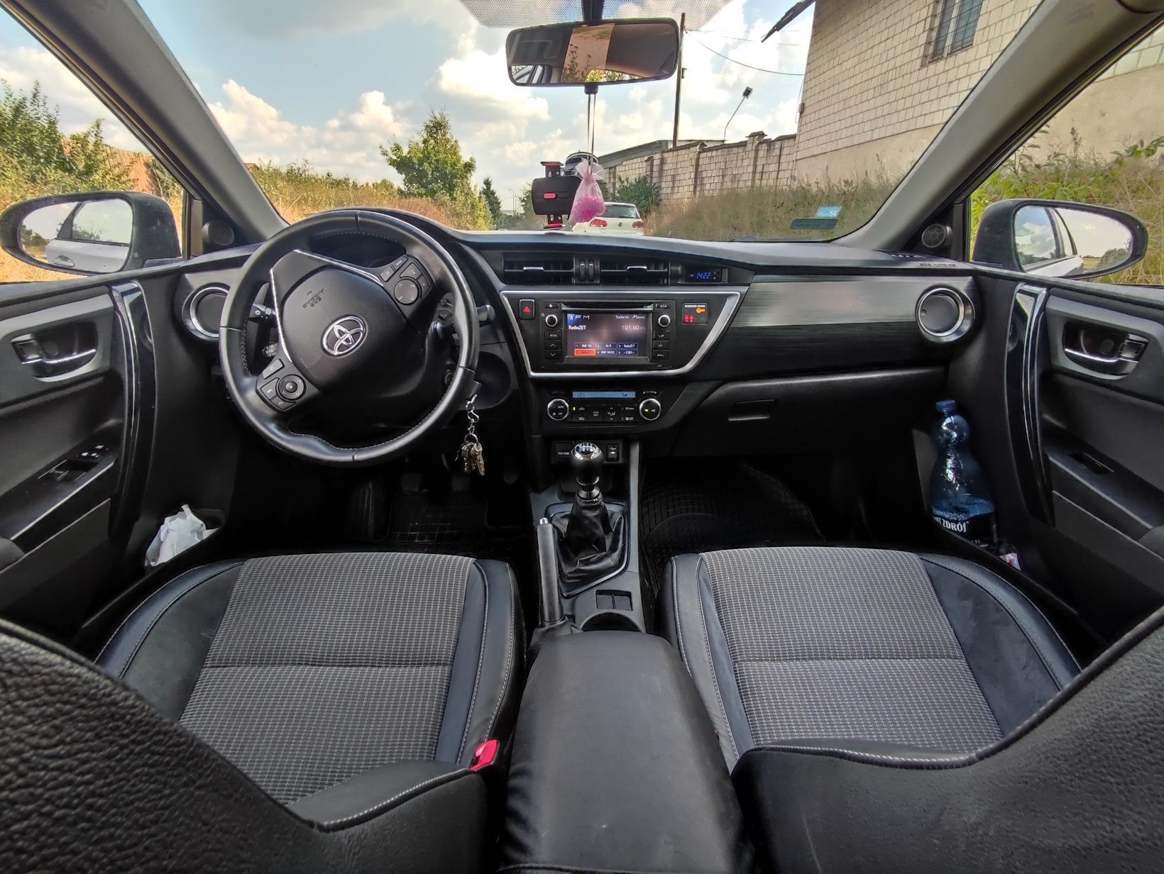 Toyota Auris 1.4 -2015