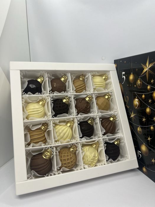 Набори цукерок ручної роботи до Різдвяно-новорічних свят