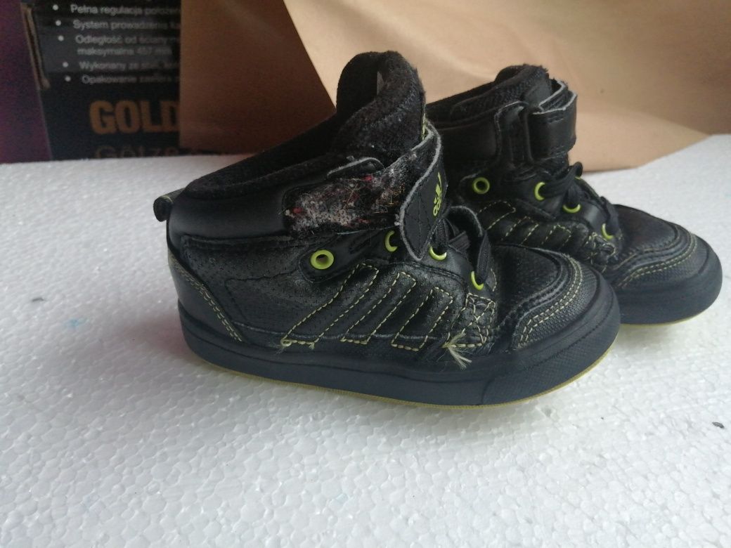 Buty jesienne, wiosenne Adidas