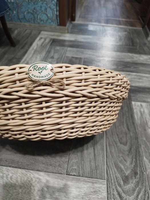 Лежанка для котів та собак, ручної роботи