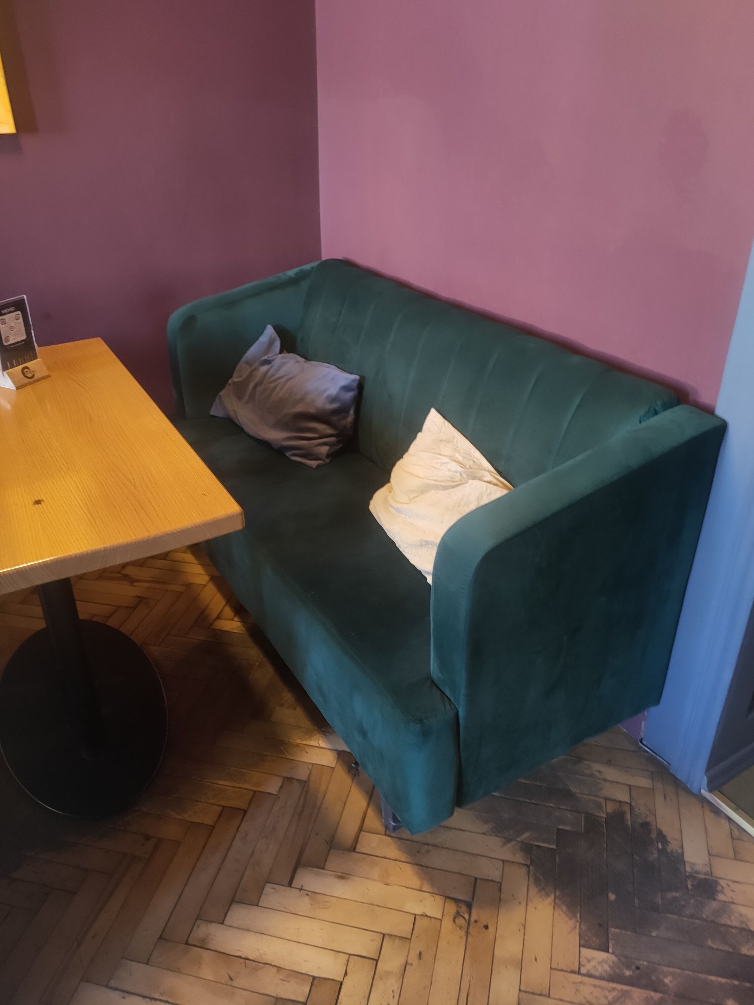 Диван м'який 160см