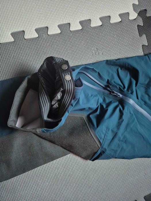 Nowe extra spodnie skiturowe membranowe hardshell Goretex Black Yak S