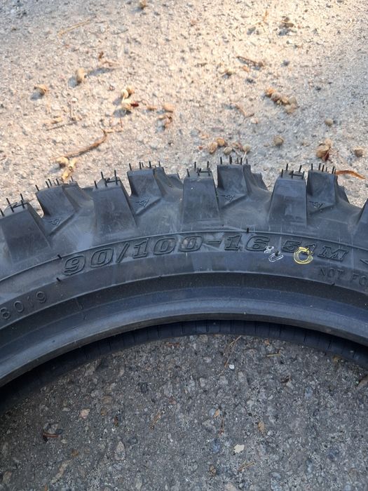 Dunlop 90/100 R16