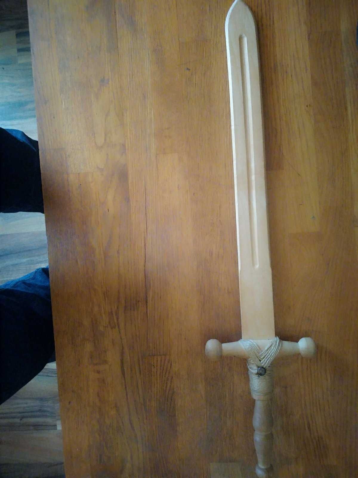 меч деревяний іграшковий