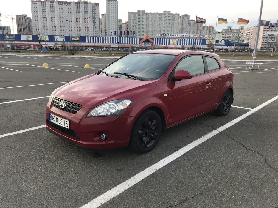 КіА Cee’d 2009 1,6 газ /бензин, автомат