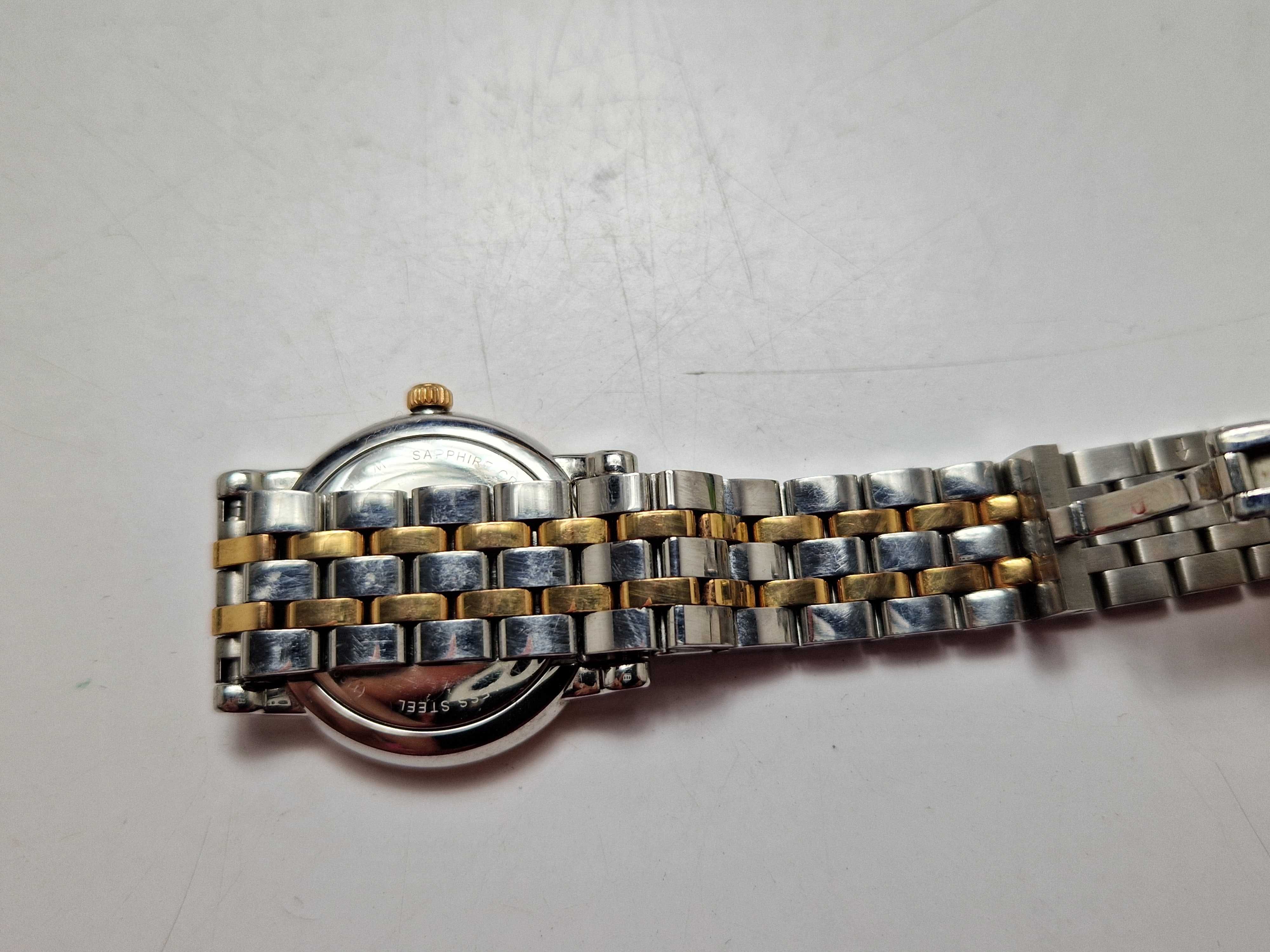 Zegarek damski Tissot Carson Premium Lady T122.210.22.033.01