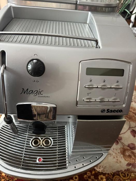 Кофемашина Saeco Royal magic  comfort +