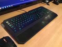 Клавиатура Game игровая Razer Deathstalker USB Black зелёная подсветка