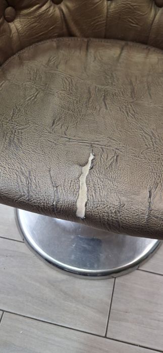 Кресло для парикмахерских