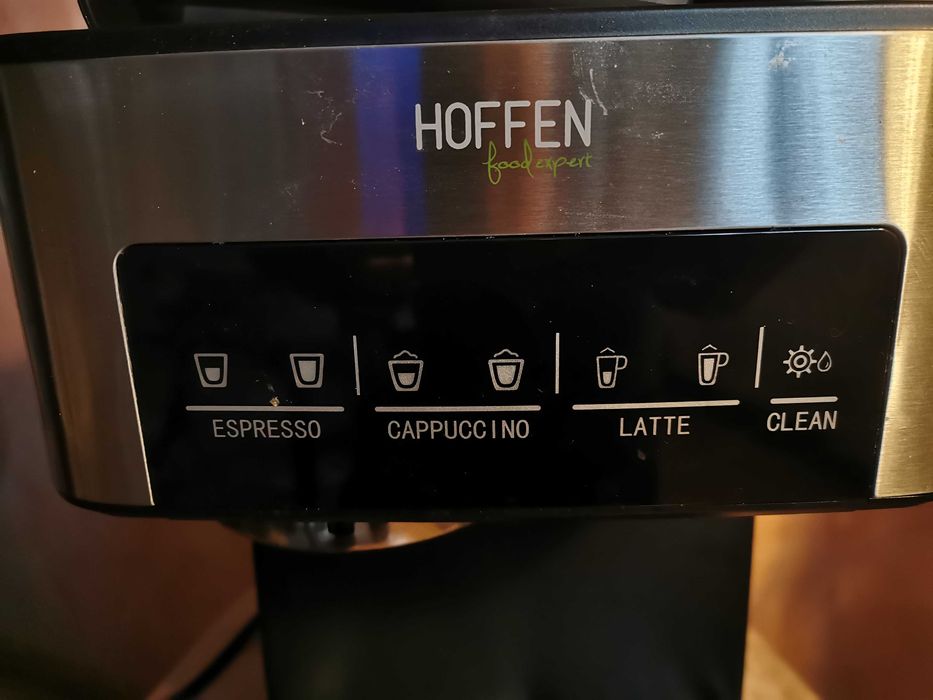 MNIEJ-ciśnieniowy kolbowy express do kawy, spieniacz mleka. Sprzedam :