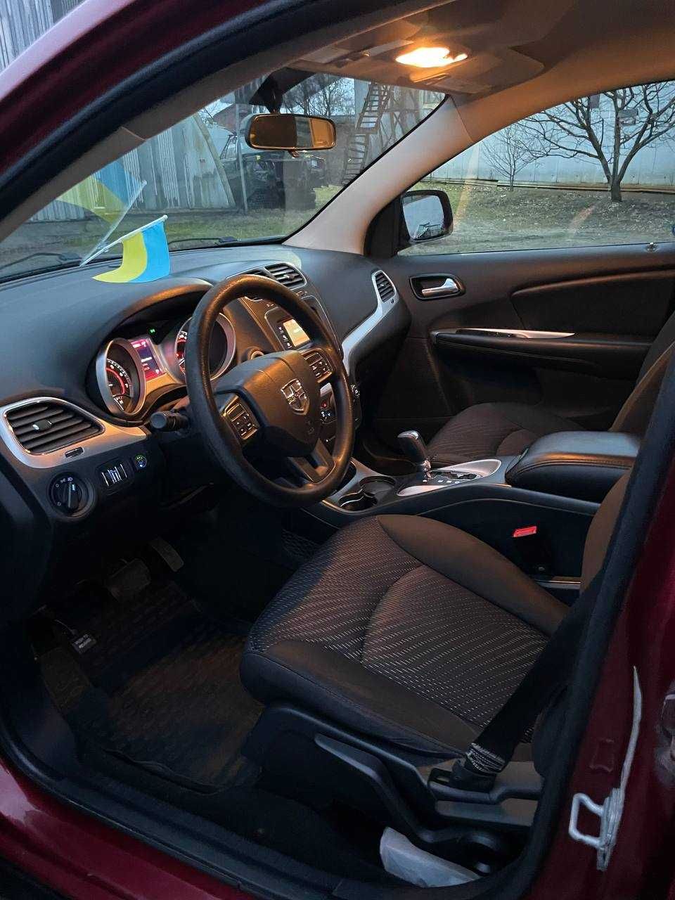 Продам Dodge Journey 2011
