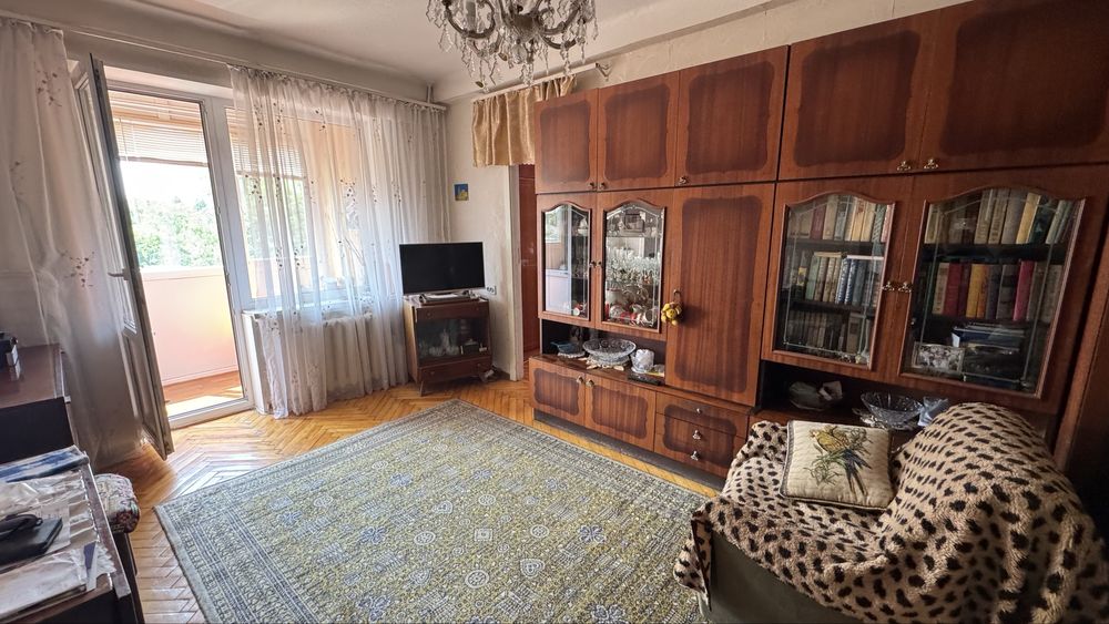 Продається 2-кімнатна квартира, вул. Тампере, 15
