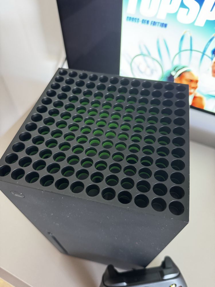 Xbox Series X - Como nova