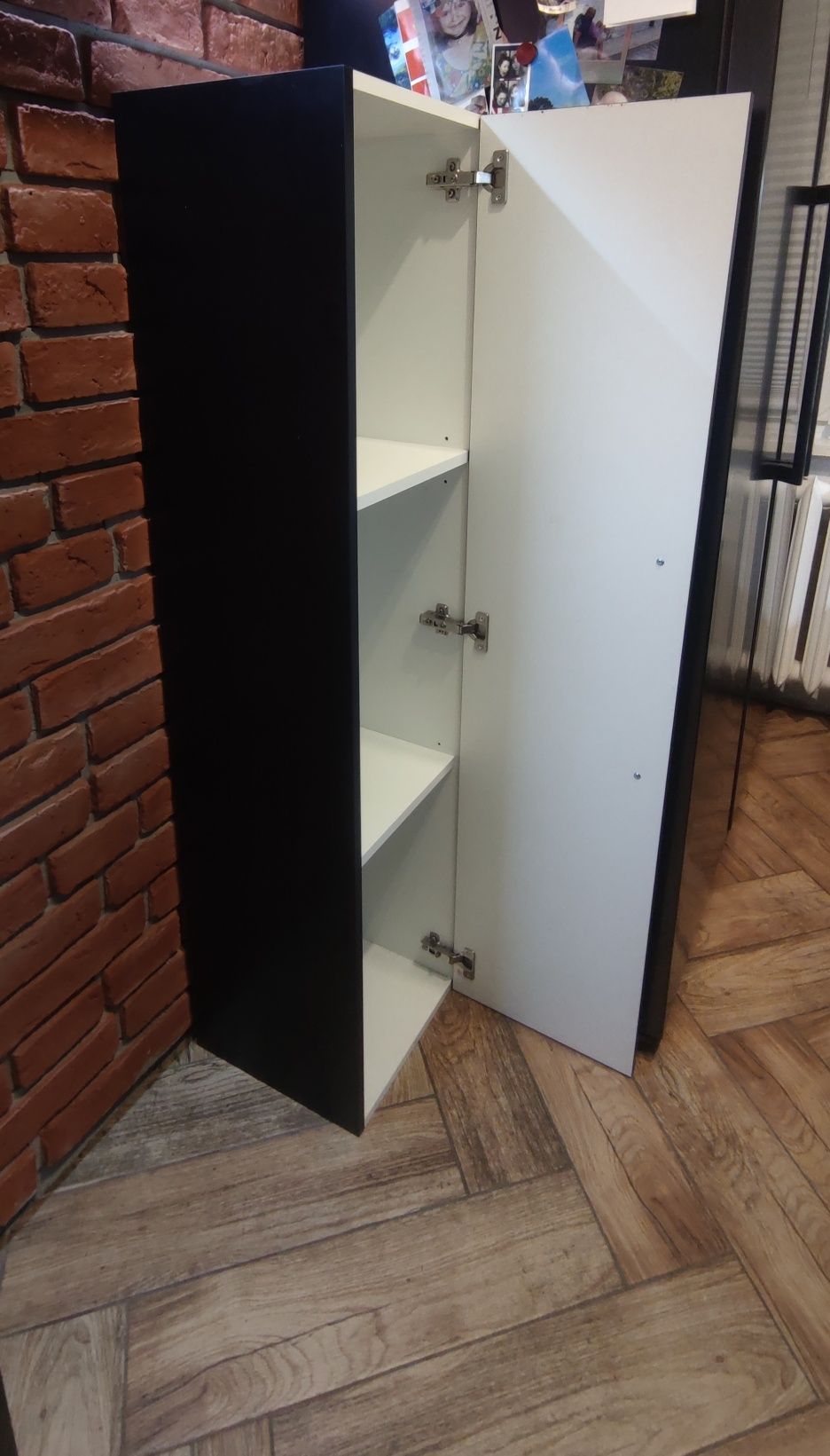 Słupek łazienkowy Intenso czarny mat
