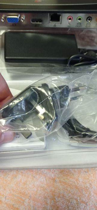 Нова Targus USB 2.0 Docking Station with Video (в упаковці)