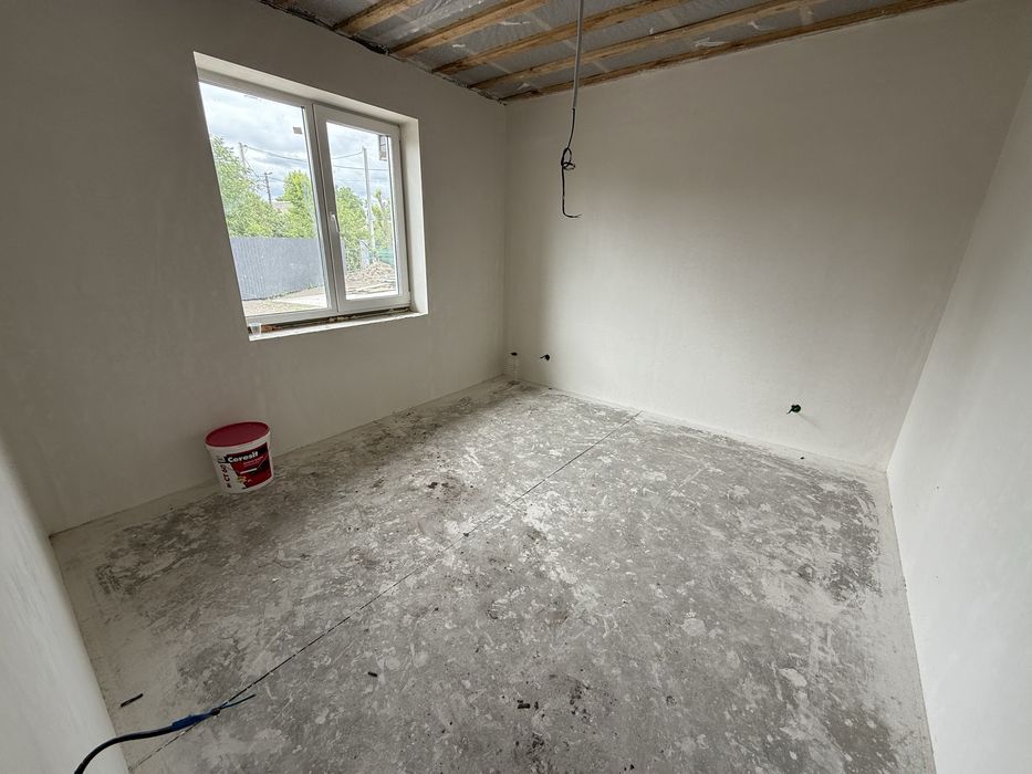 Продаж будинку з газовим опаленням ( 7,5 соток землі)