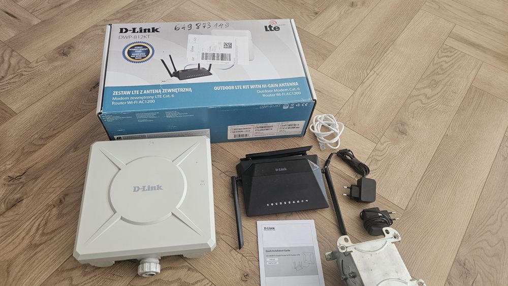 Dlink DWP-812KT antena zewnętrzna Lte+router komplet