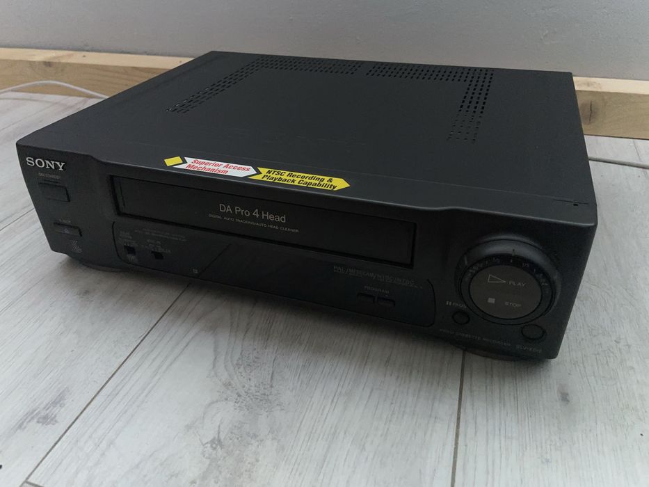 SONY SLV-X512PS VHS video cassette recorder