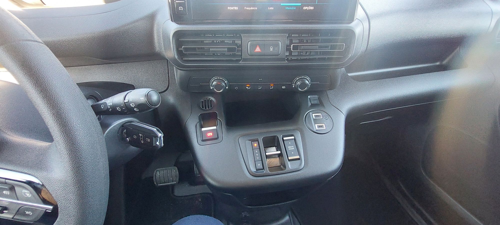 Peugeot partner como nova
