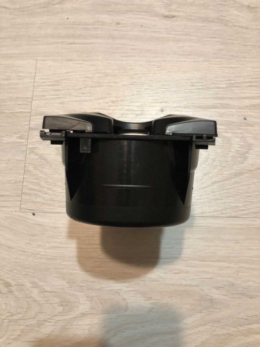 Підстаканник Volvo S40 V50 C30 C70