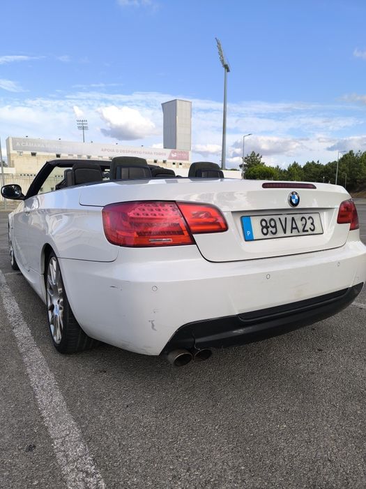 BMW 320 Cabriolet 2010 Pack M – Elegância, Desempenho e Estilo Desport