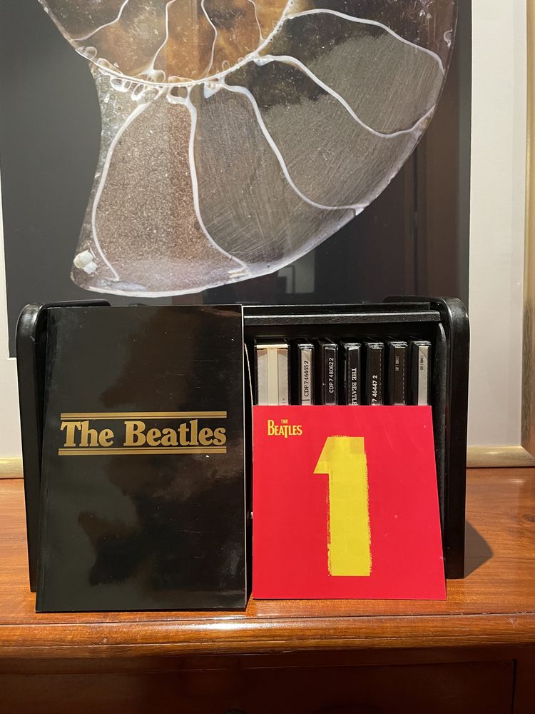 Caixa de Cds The Beatles *rara*
