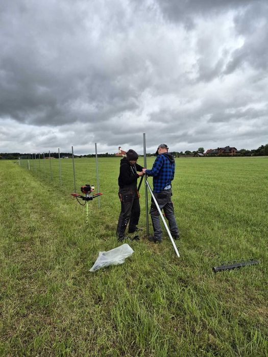 Ogrodzenie z Siatki Leśnej metalowe Tymczasowe / Budowlane Estetyczne