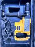 Młotowiertarka DeWalt D25601 QS + WIERTŁA