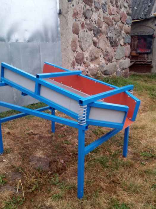 Przesiewacz do peletu