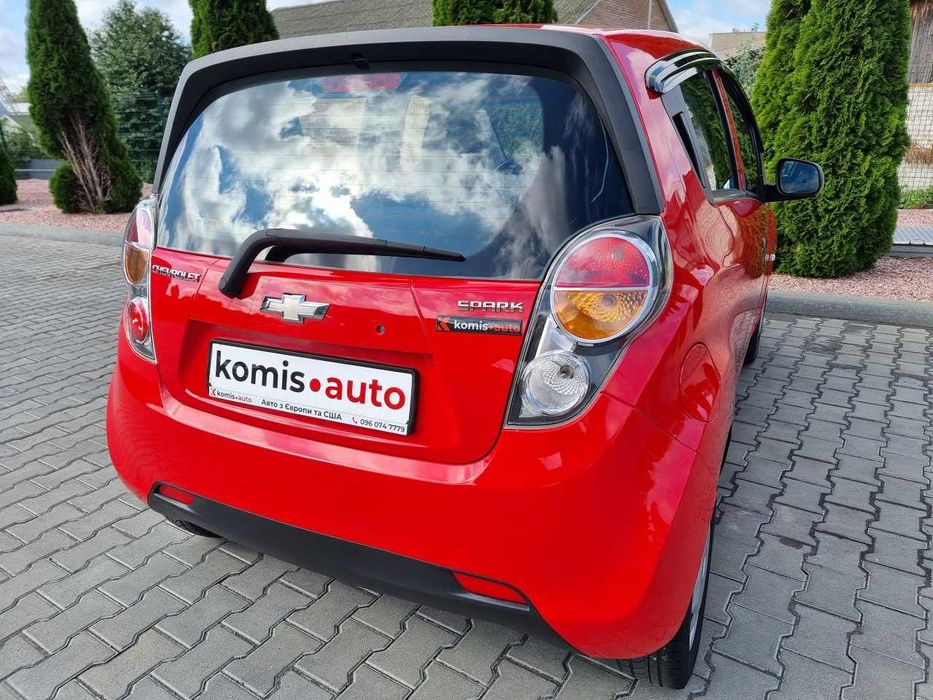 Продам  Chevrolet Spark 2012. Можна в розстрочку, під викуп.