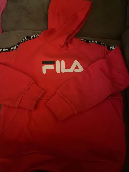 Blusas Fila Vermelha e Preta 12 anos