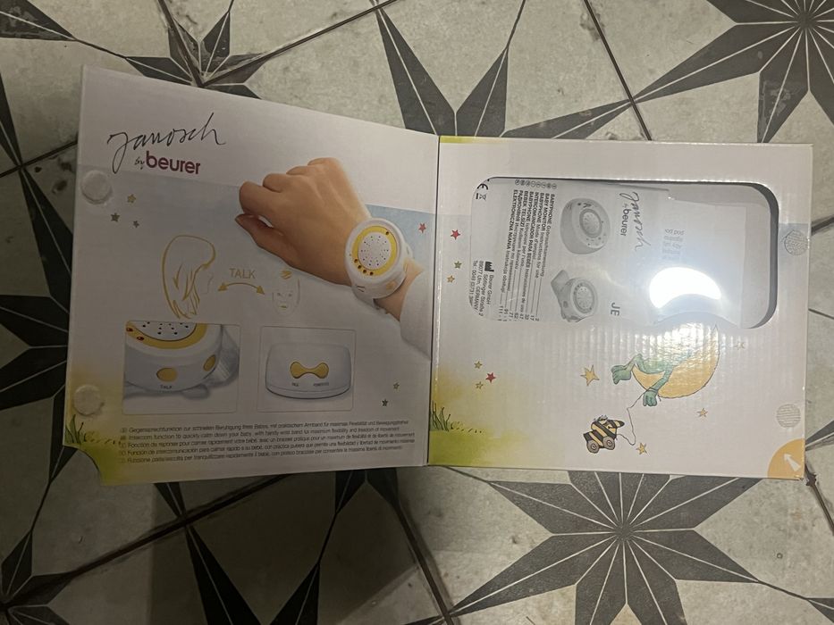 Niania elektroniczna dla dziecka