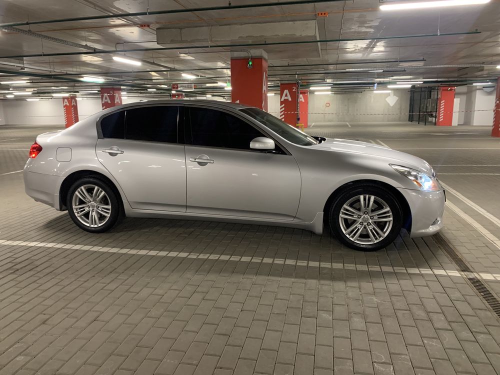 Infiniti G25 / Инфинити г25