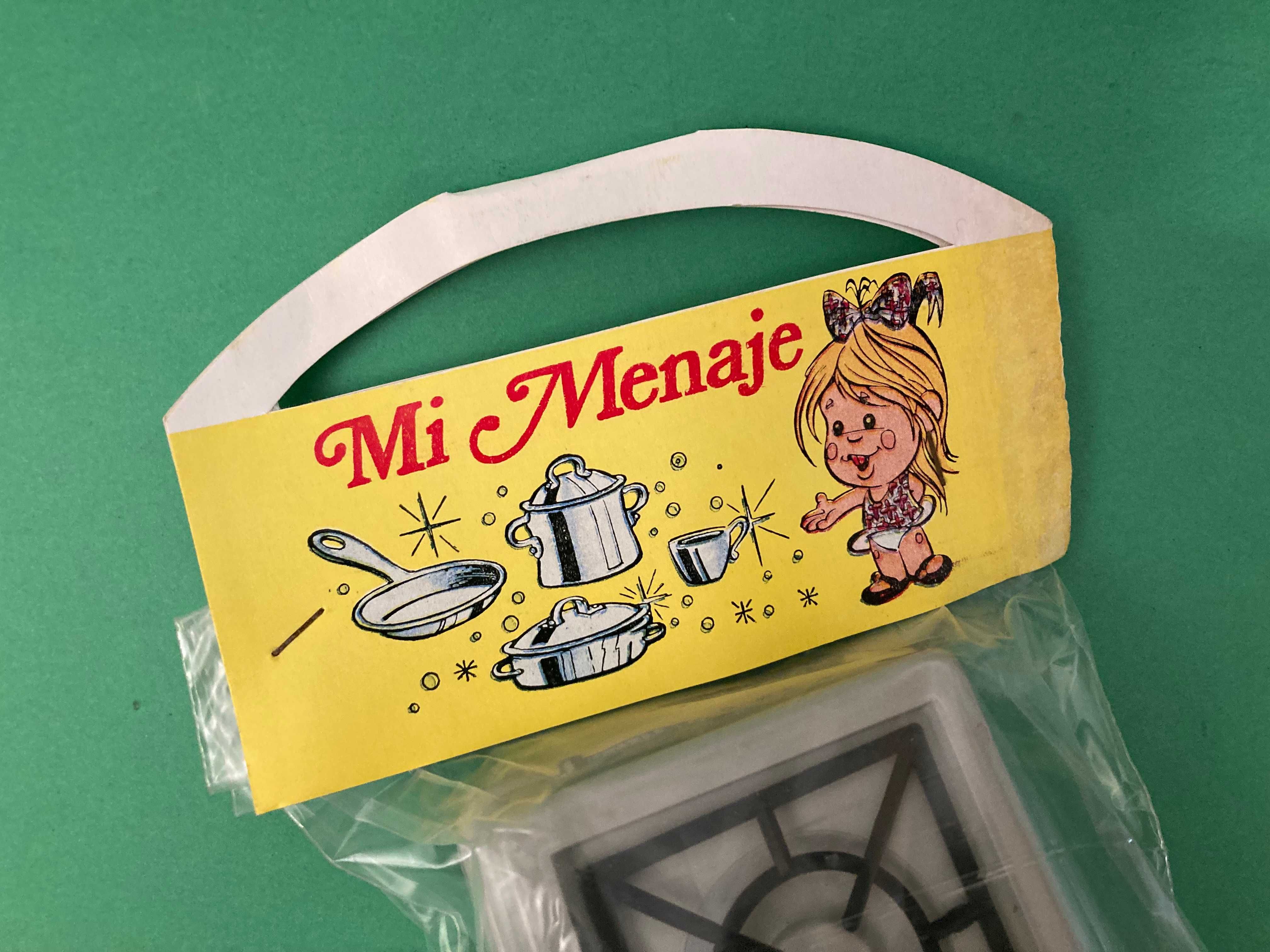 Conjunto de Brincar de Cozinha Fogão e Tachinhos Anos 80