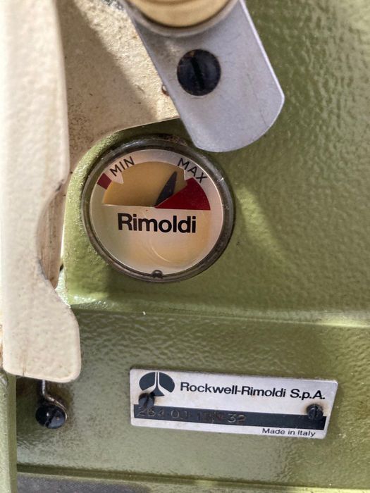 Швейная машинка, оверлок и раскройное оборудование. Распродажа