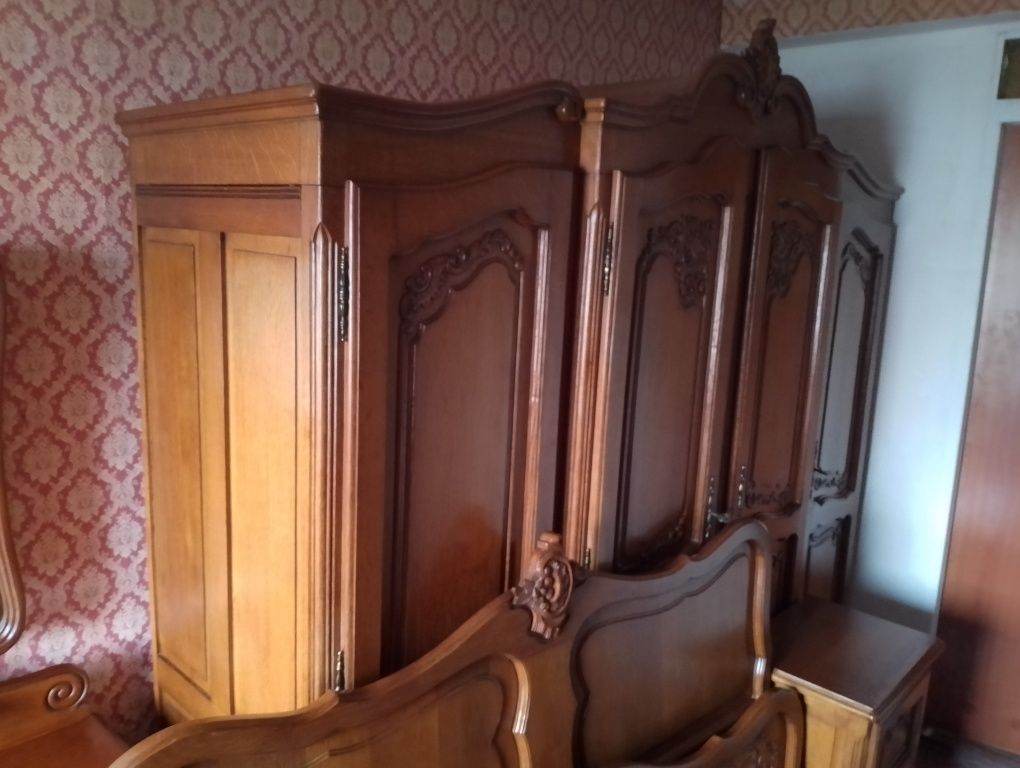 Piękna stylowa sypialnia ludwik dębowa komplet