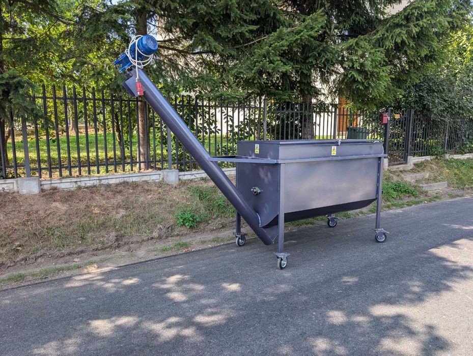 Podajnik do trocin Mieszalnik przenośnik żmijka bufor