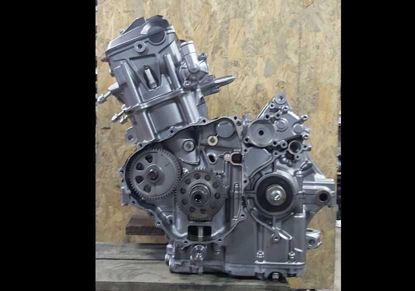Silnik CRF1100 DCT slupek sprawny  2000km bez wad  JAK NOWY