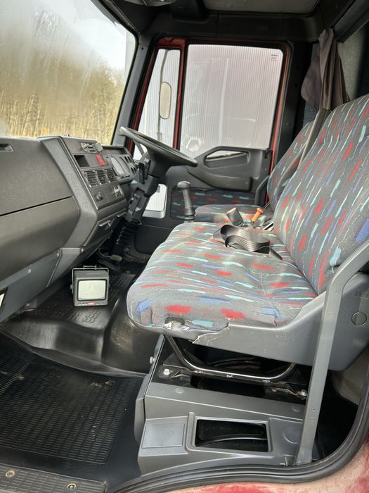 Kamper koniowoz  Iveco 2w1